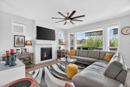 Photo 8 at 11217 250b Street, Thornhill MR, Maple Ridge