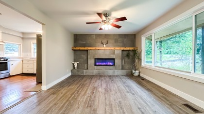 Photo 10 at 11185 272 Street, Thornhill MR, Maple Ridge