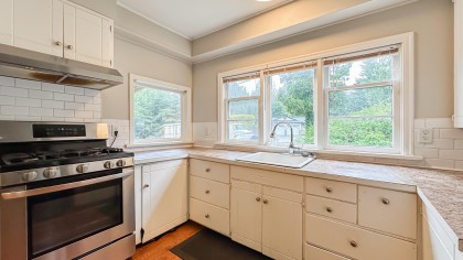 Photo 15 at 11185 272 Street, Thornhill MR, Maple Ridge