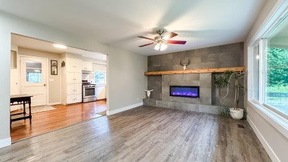 Photo 11 at 11185 272 Street, Thornhill MR, Maple Ridge