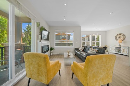 Photo 11 at 1 - 24086 104 Avenue, Albion, Maple Ridge
