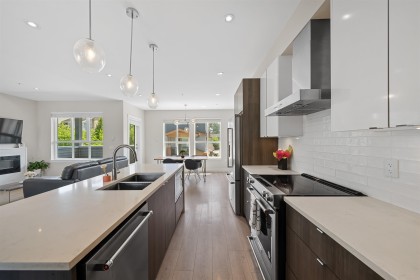 Photo 8 at 1 - 24086 104 Avenue, Albion, Maple Ridge