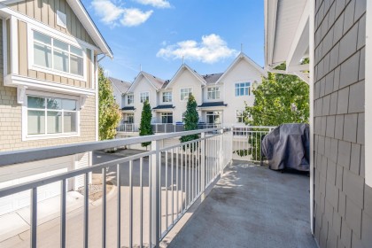 Photo 17 at 1301 - 11295 Pazarena Place, East Central, Maple Ridge