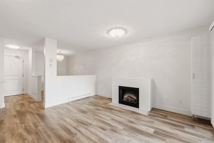 Photo 5 at 327 - 12248 224 Street, East Central, Maple Ridge