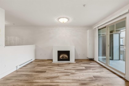 Photo 8 at 327 - 12248 224 Street, East Central, Maple Ridge
