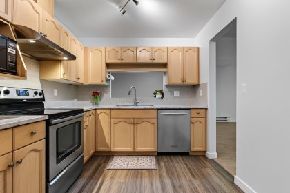 Photo 7 at 307 - 19241 Ford Road, Central Meadows, Pitt Meadows