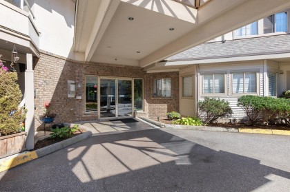Photo 4 at 307 - 19241 Ford Road, Central Meadows, Pitt Meadows