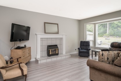 Photo 13 at 12295 269 Street, Northeast, Maple Ridge