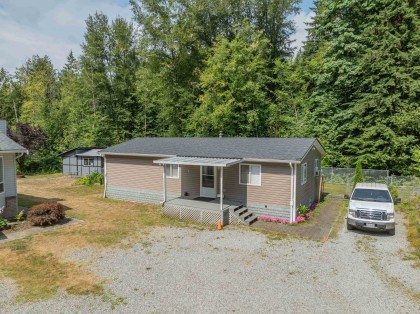 Photo 4 at 12295 269 Street, Northeast, Maple Ridge
