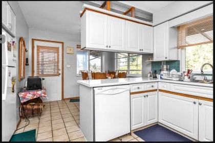 Photo 14 at 20932 Camwood Avenue, Southwest Maple Ridge, Maple Ridge