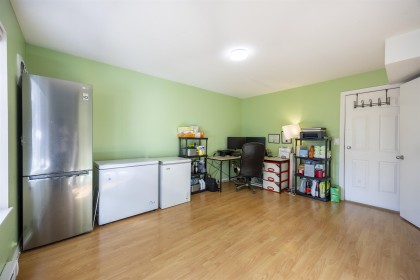 Photo 13 at 42 - 19141 124 Avenue, Mid Meadows, Pitt Meadows