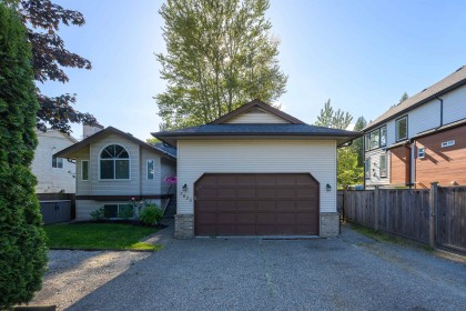 Photo 1 at 7855 Cedar Street, Mission BC, Mission