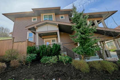 Photo 2 at 44 - 10480 248 Street, Thornhill MR, Maple Ridge
