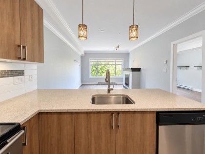 Photo 6 at 304 - 11566 224 Street, West Central, Maple Ridge