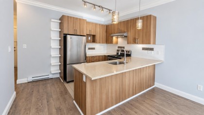 Photo 7 at 304 - 11566 224 Street, West Central, Maple Ridge