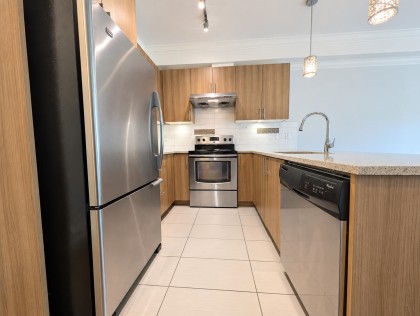 Photo 5 at 304 - 11566 224 Street, West Central, Maple Ridge