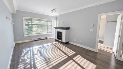 Photo 9 at 304 - 11566 224 Street, West Central, Maple Ridge