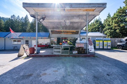 Photo 1 at 28588 Dewdney Trunk Road, Whonnock, Maple Ridge