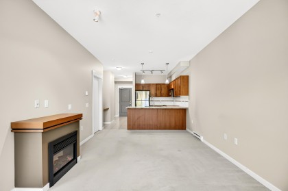 Photo 7 at 217 - 11950 Harris Road, Central Meadows, Pitt Meadows