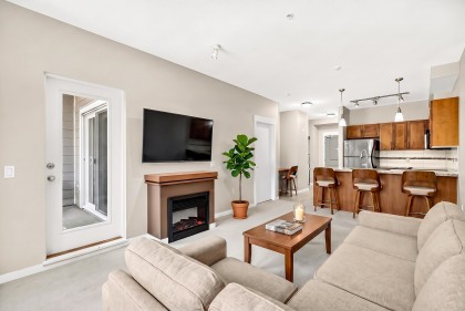 Photo 8 at 217 - 11950 Harris Road, Central Meadows, Pitt Meadows