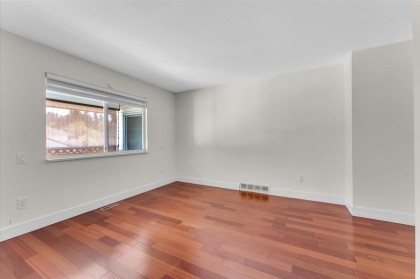 Photo 13 at 11698 206a Street, Southwest Maple Ridge, Maple Ridge