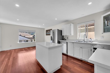 Photo 15 at 11698 206a Street, Southwest Maple Ridge, Maple Ridge