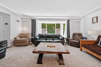 Photo 23 at 23257 Dogwood Avenue, East Central, Maple Ridge