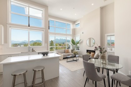Photo 2 at 602 - 22335 Mcintosh Avenue, West Central, Maple Ridge