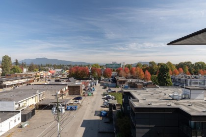 Photo 17 at 602 - 22335 Mcintosh Avenue, West Central, Maple Ridge