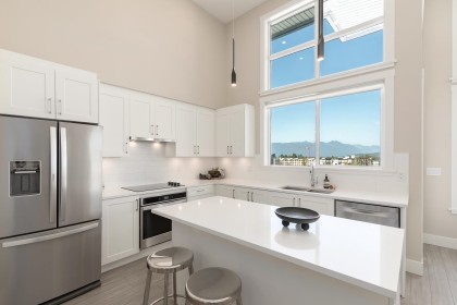Photo 4 at 602 - 22335 Mcintosh Avenue, West Central, Maple Ridge