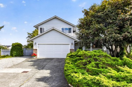 Photo 2 at 12398 233 Street, East Central, Maple Ridge