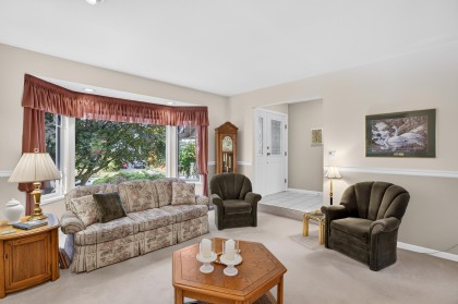 Photo 6 at 12398 233 Street, East Central, Maple Ridge