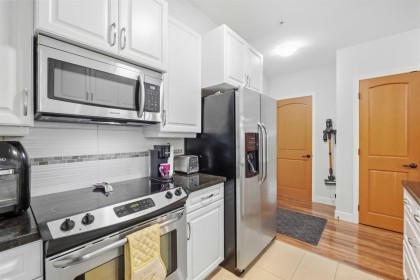 Photo 6 at 107 - 11935 Burnett Street, East Central, Maple Ridge