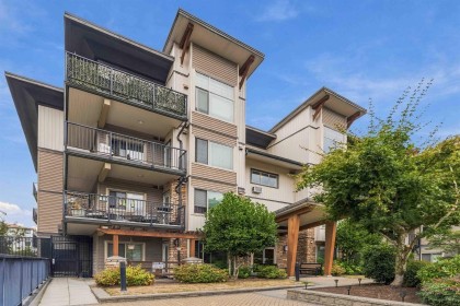 Photo 1 at 107 - 11935 Burnett Street, East Central, Maple Ridge