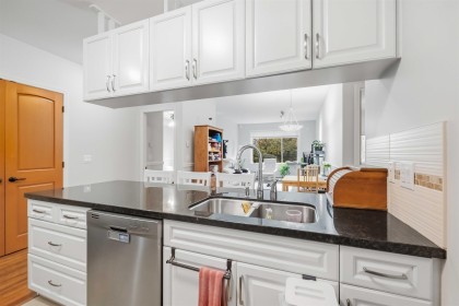 Photo 8 at 107 - 11935 Burnett Street, East Central, Maple Ridge