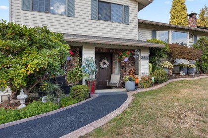 Photo 2 at 8365 Aster Terrace, Mission BC, Mission