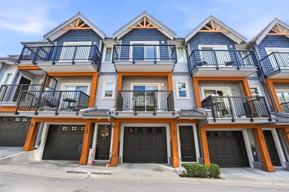 Photo 2 at 25 - 22810 113 Avenue, East Central, Maple Ridge