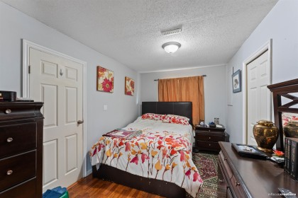 Photo 12 at 20445 Thorne Avenue, Southwest Maple Ridge, Maple Ridge