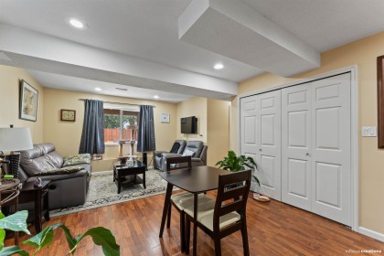 Photo 3 at 20445 Thorne Avenue, Southwest Maple Ridge, Maple Ridge