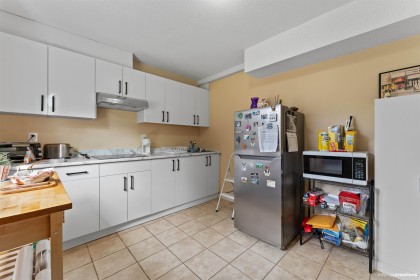 Photo 9 at 20445 Thorne Avenue, Southwest Maple Ridge, Maple Ridge