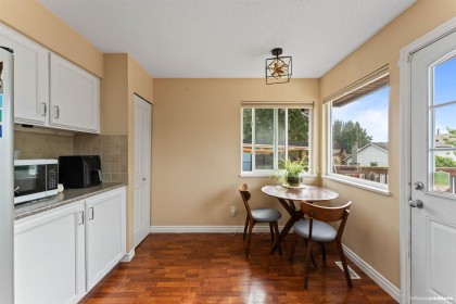 Photo 30 at 20445 Thorne Avenue, Southwest Maple Ridge, Maple Ridge