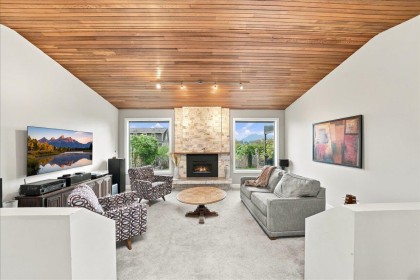Photo 1 at 12461 Meadow Brook Place, Northwest Maple Ridge, Maple Ridge