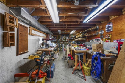 Photo 13 at 10941 249 Street, Thornhill MR, Maple Ridge