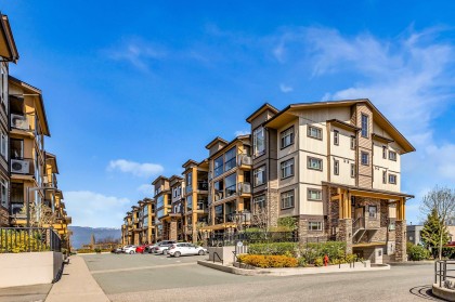 Photo 2 at 106 - 12655 190a Street, Mid Meadows, Pitt Meadows