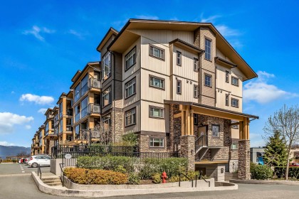 Photo 3 at 106 - 12655 190a Street, Mid Meadows, Pitt Meadows