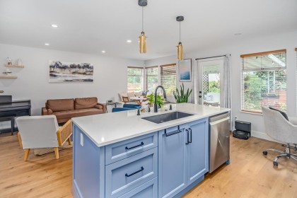 Photo 6 at 22987 123b Avenue, East Central, Maple Ridge