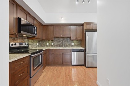 Photo 9 at 307 - 22858 Lougheed Highway, East Central, Maple Ridge