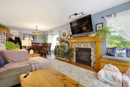 Photo 10 at 12476 231b Street, East Central, Maple Ridge