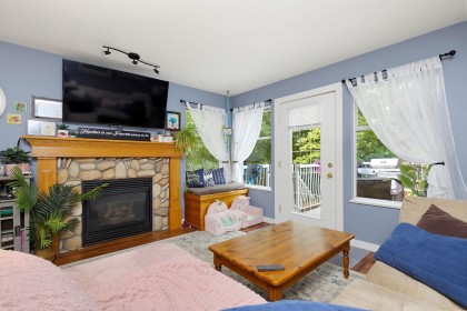 Photo 11 at 12476 231b Street, East Central, Maple Ridge