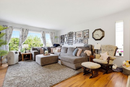 Photo 4 at 12476 231b Street, East Central, Maple Ridge
